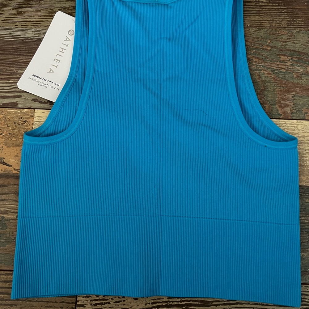 Crop Tank - Picture 2 of 3